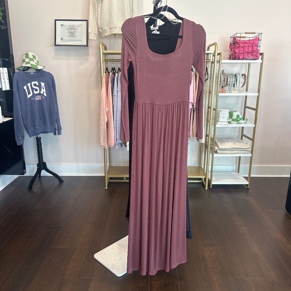 Soft Mauve Jumpsuit - Picture 1 of 1
